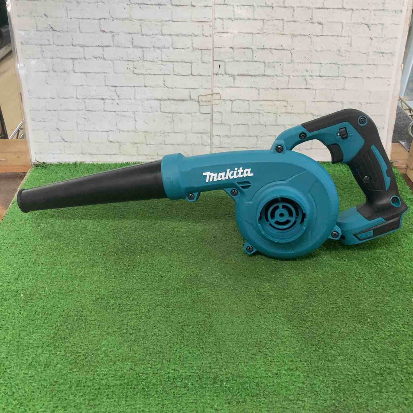 ☆マキタ(makita) 充電式ブロワ UB144DZ【町田店】 – アクト ☆マキタ(makita) 充電式ブロワ UB144DZ【町田店】 – アクト