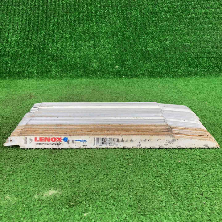 ◇レノックス(LENOX) 訳アリ・錆びアリ セーバーソーブレード 85枚 300mm 10/14山 22758OSB110R【川崎店】