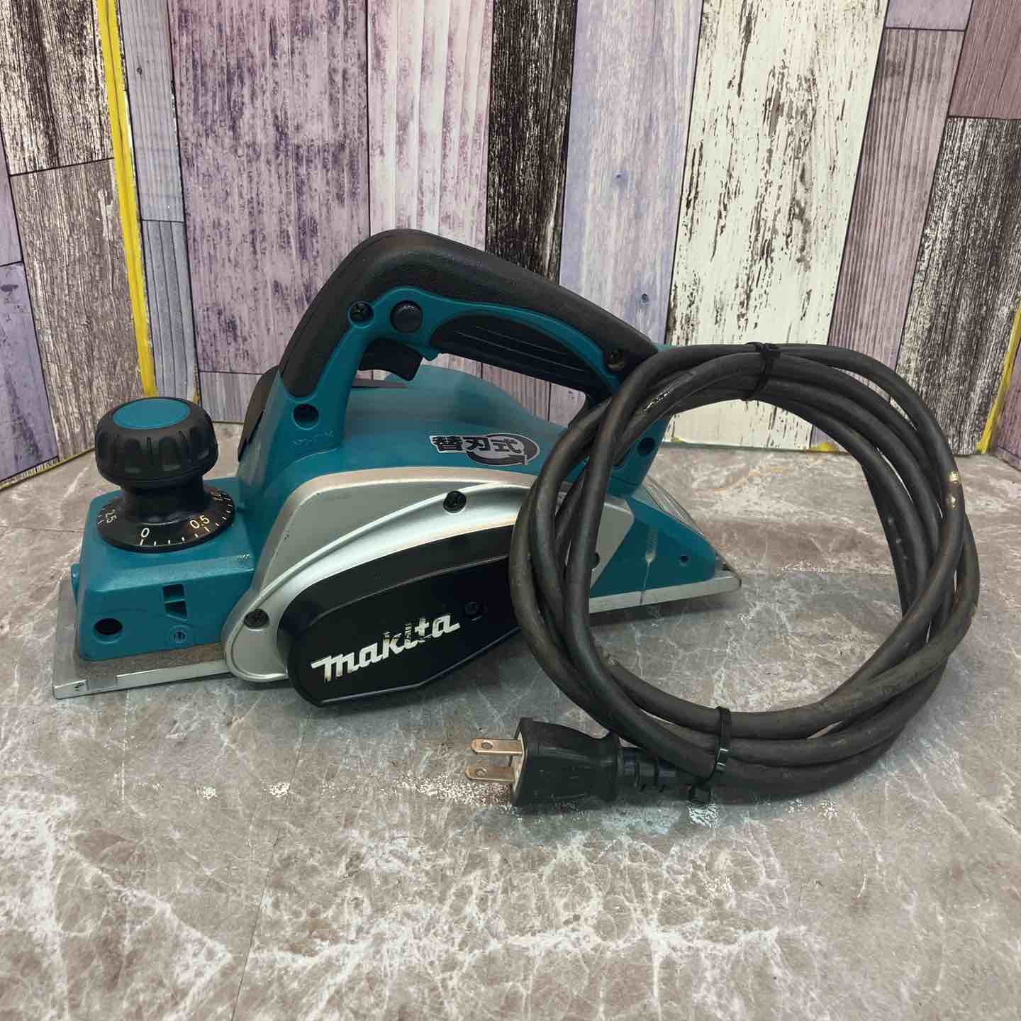マキタ(makita) 電気カンナ KP0800A【桶川店】 – アクトツール