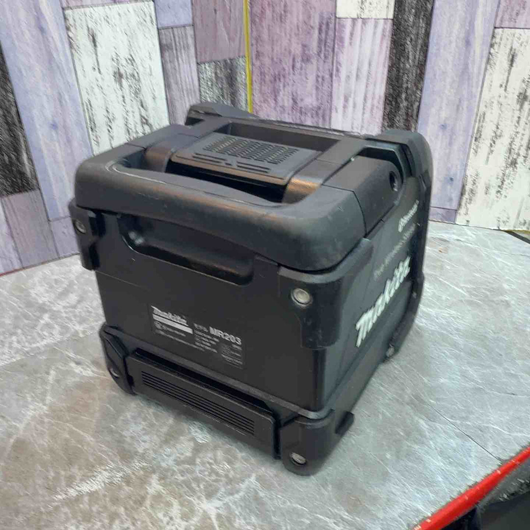 ◇マキタ(makita) コードレススピーカー(黒) MR203B【八潮店】