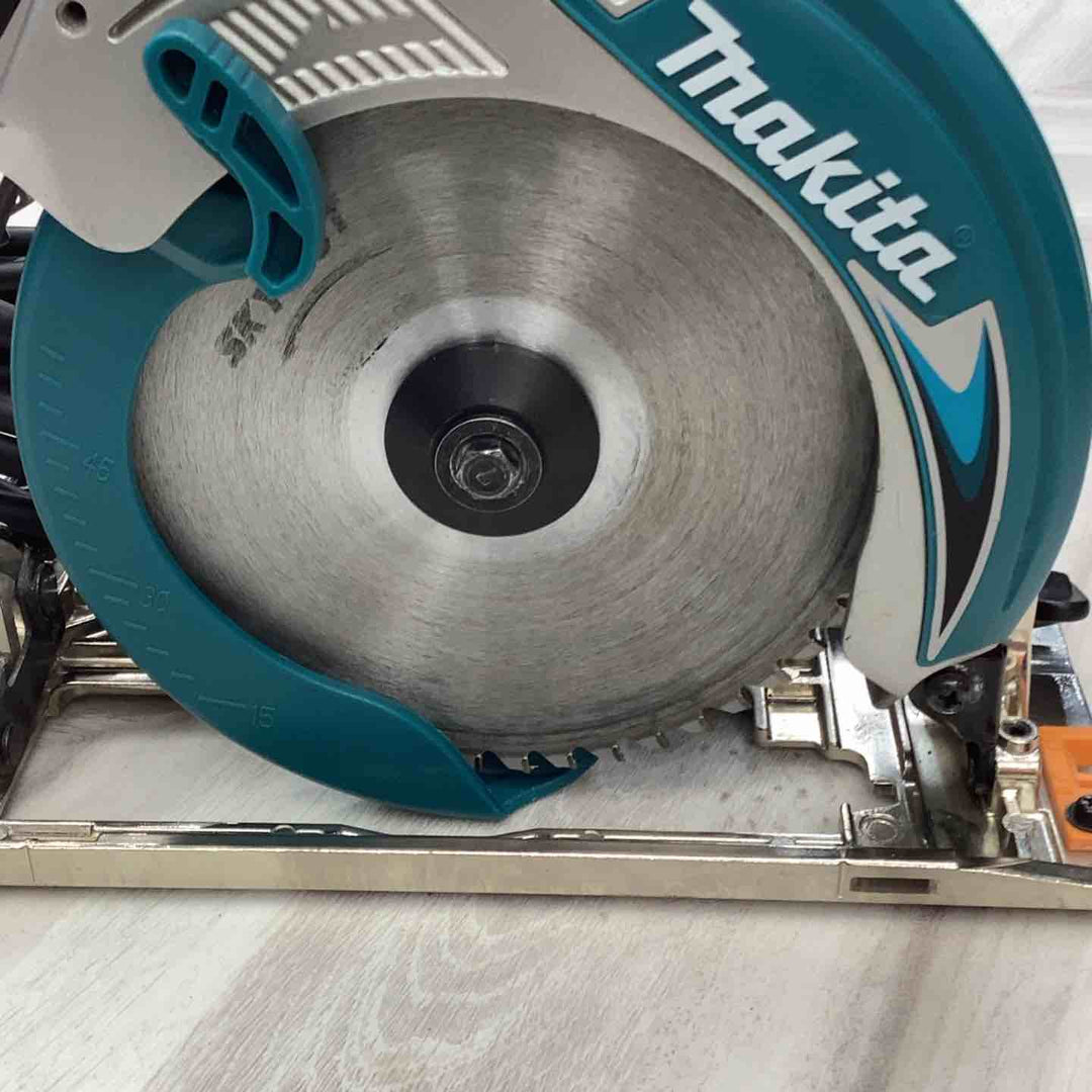 ★マキタ(makita) 電気マルノコ 5637BA【越谷店】