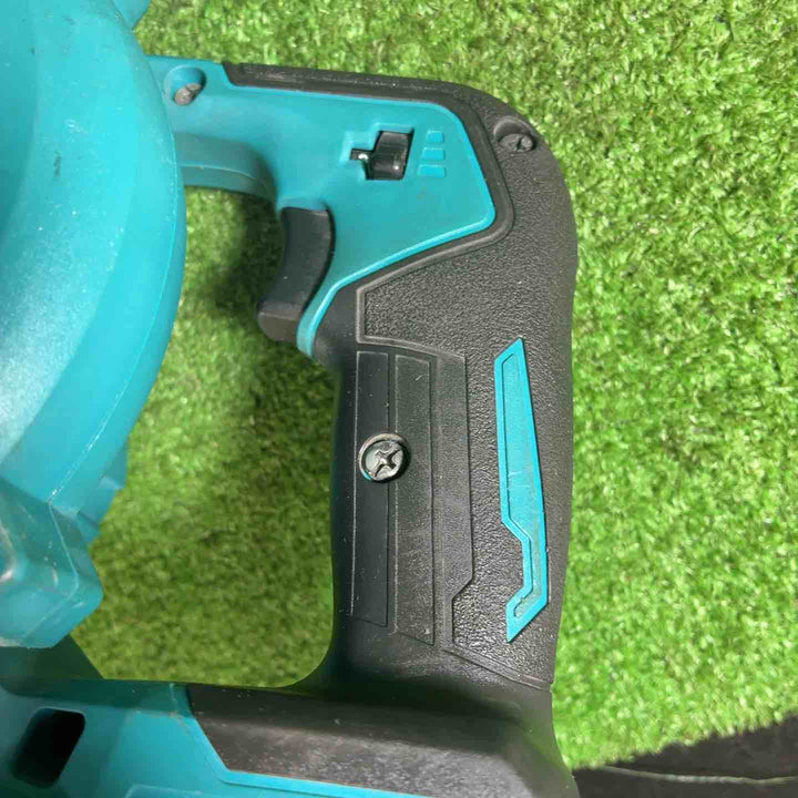【藤沢店】マキタ(makita) コードレスブロワ UB002GZ