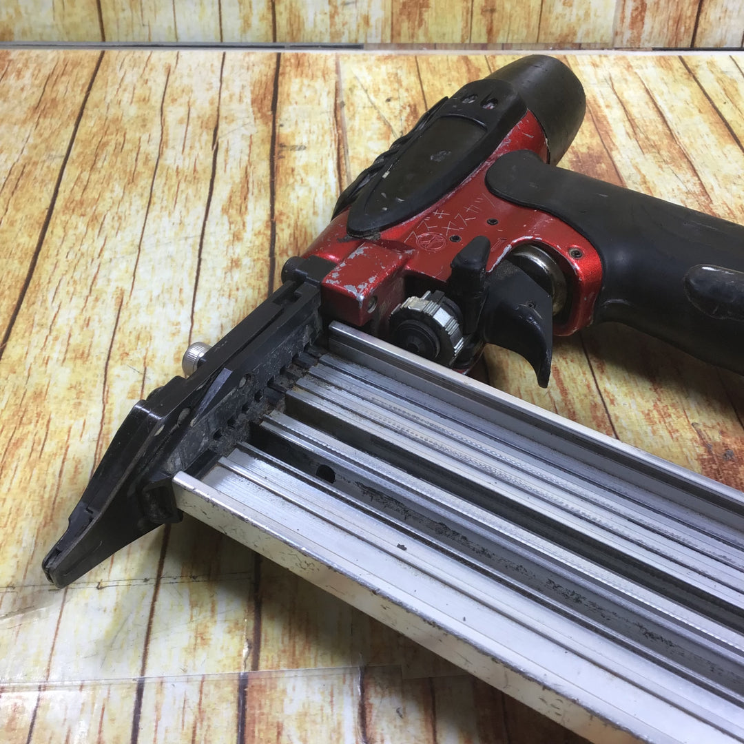★マキタ(makita) 高圧フィニッシュネイラ AF551H【川崎店】