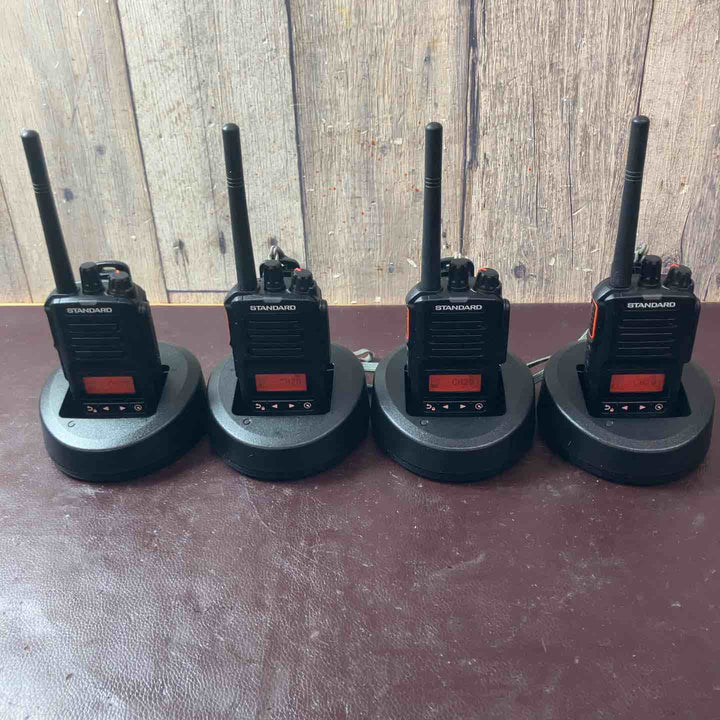 【中古品】5Wハイパワーデジタルトランシーバー VXD30 4台セット 増波対応 82ch 350MHz帯 IP67防塵・防水【東大和店】