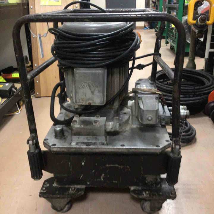 【店頭受取り限定】ロッキーマスター ハンドウォールクラッシャー RM-37H2【草加店】