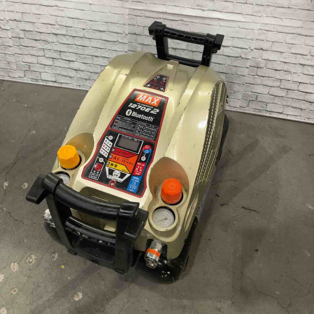 ジャンク品】マックス(MAX) エアコンプレッサー AK-HL1270E2_ゴールド
