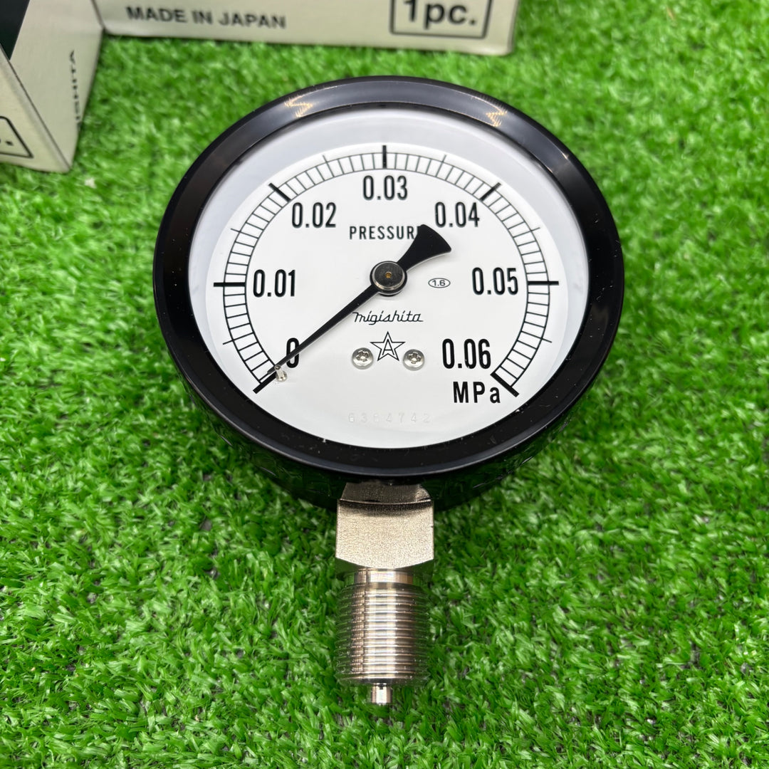 【未使用品】右下精器 プレッシャーゲージ AT/3 8×75×0.06MPa 10個【電材館越谷店】