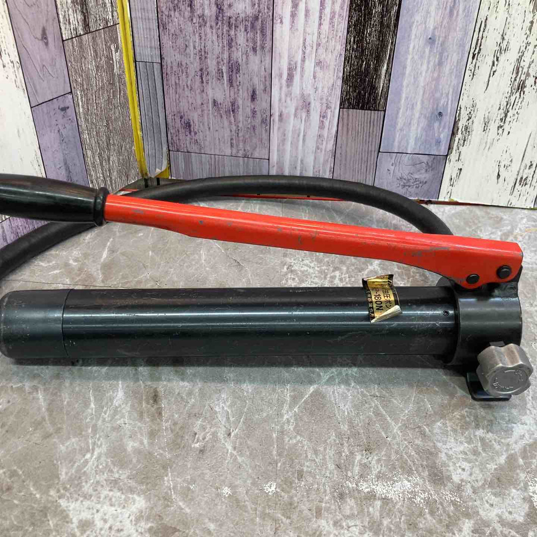 ◇泉精器(IZUMI) 手動油圧式ポンプ HP-180N【柏店】