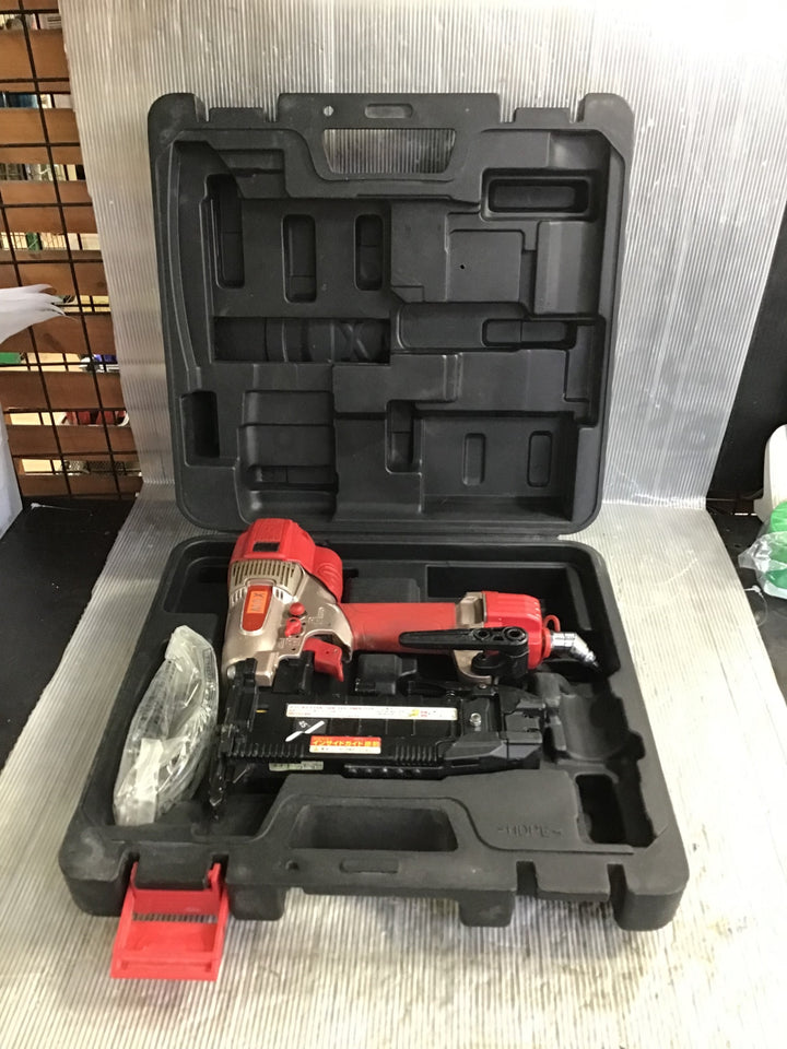 ★マックス(MAX) 高圧フロアタッカ HA-50F1(D)/4MAフロア【草加店】
