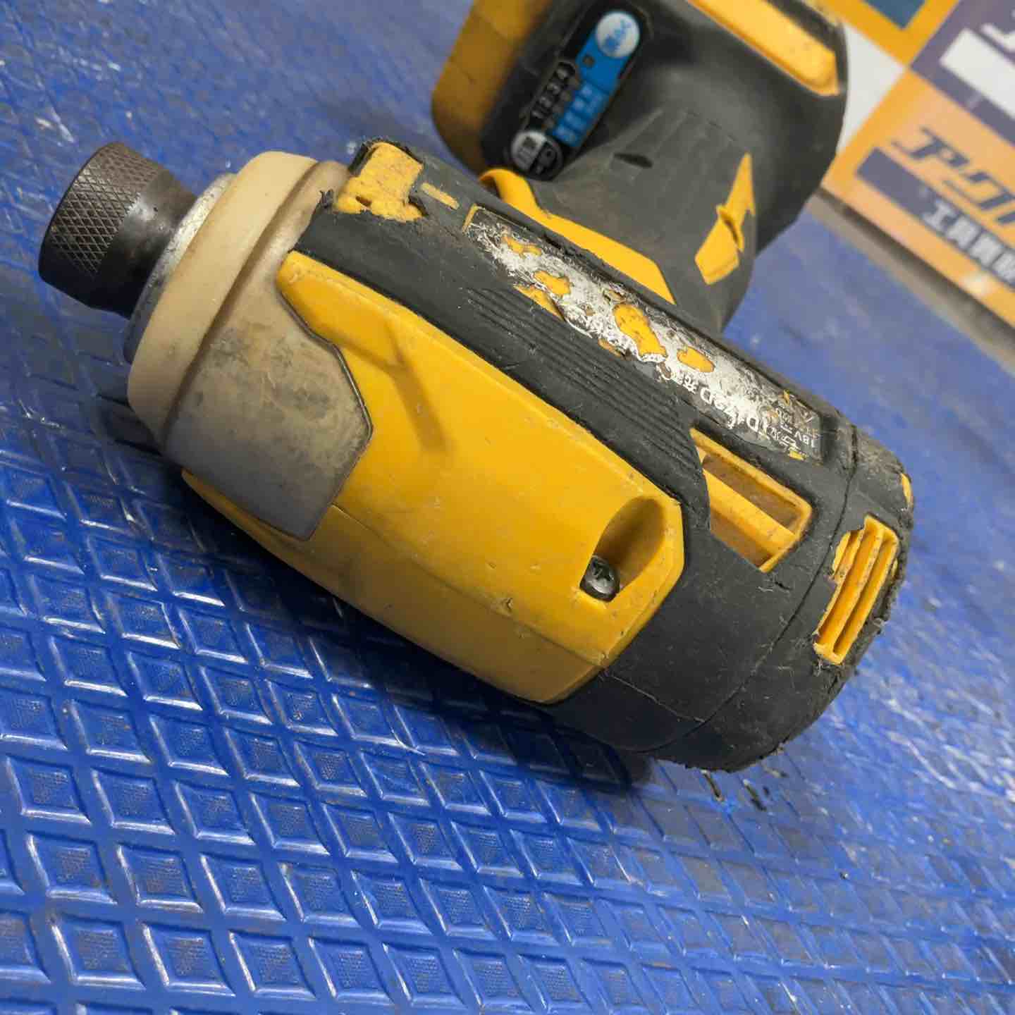 ☆マキタ(makita) コードレスインパクトドライバー TD172DZFY【草加店