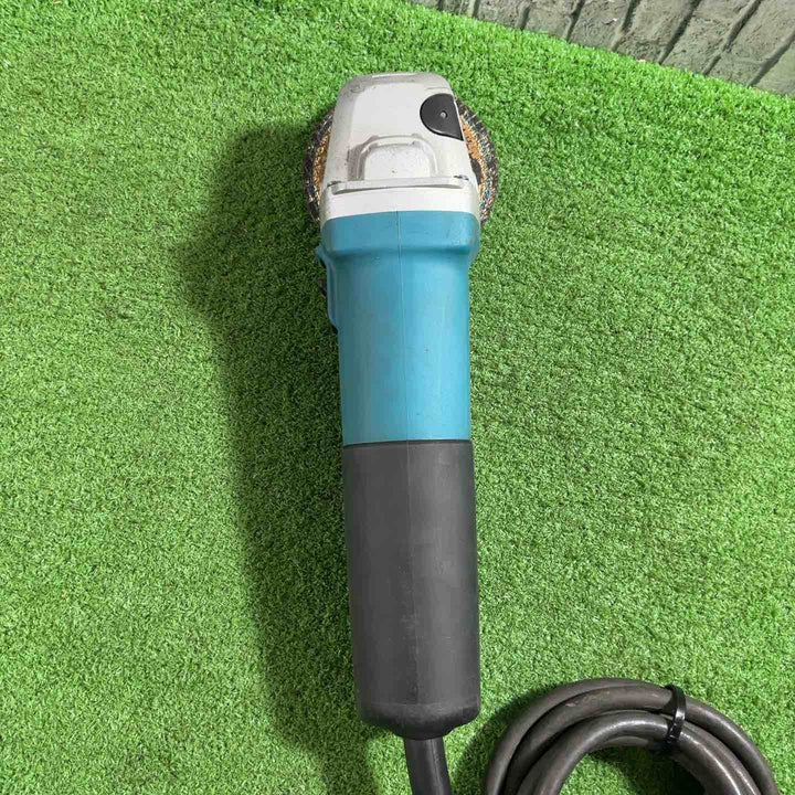 ◇マキタ(makita) 150mm電子ディスクグラインダ 9566CV 動作確認済【川口店】