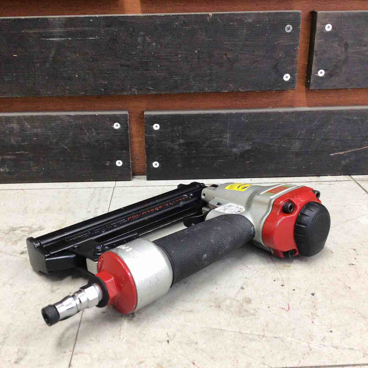 【中古品】 マックス/MAX 常圧エアタッカ TA-225LU/10J 【鴻巣店】