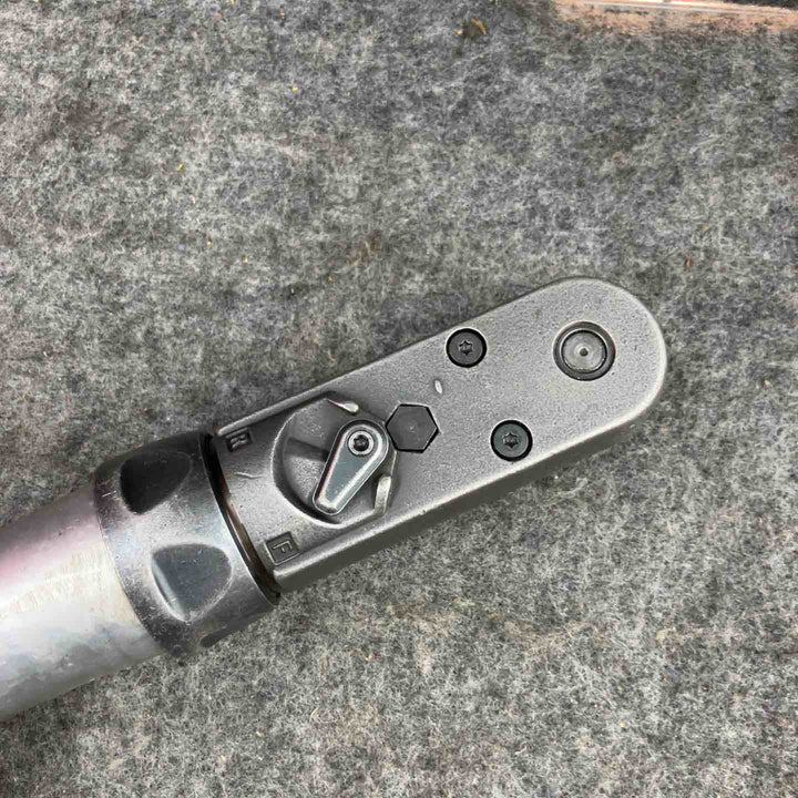 【現状品】マックツール(MAC TOOLS) 3/8” ロータリングヘッド エアラチェットレンチ AR778RH？首の回転未確認。動作OK【鴻巣店】