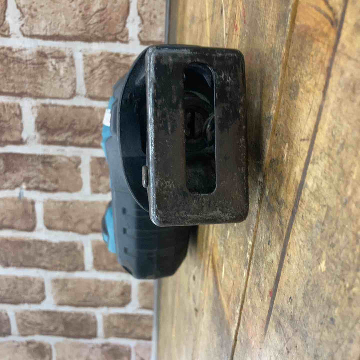 【中古品】マキタ(makita) コードレスレシプロソー JR188DZK【所沢店】