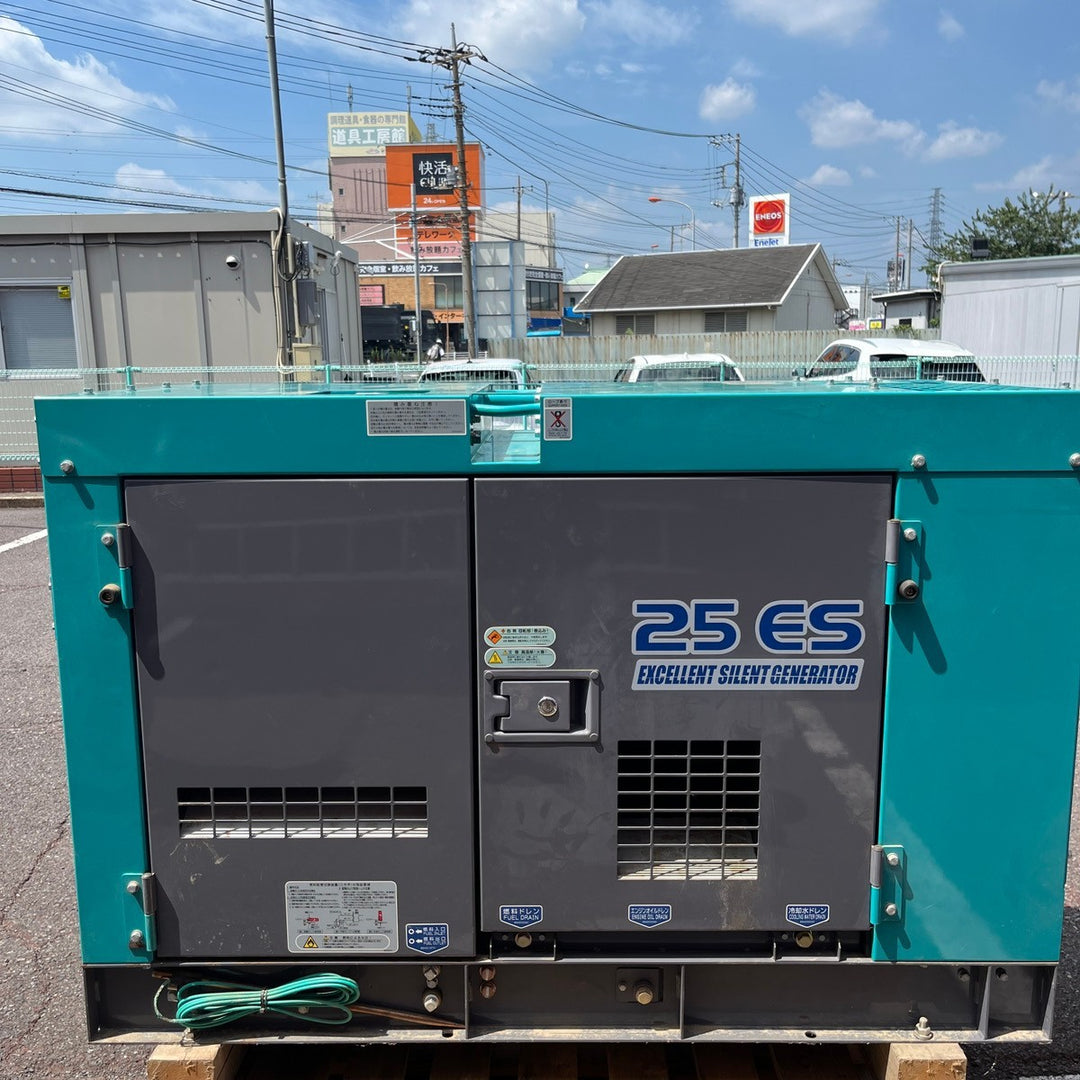 【店頭受取り限定】超美品 ◇デンヨー ディーゼルエンジン発電機 DCA-25ESI2 バッテリー新品 アワー42H 【越谷店】