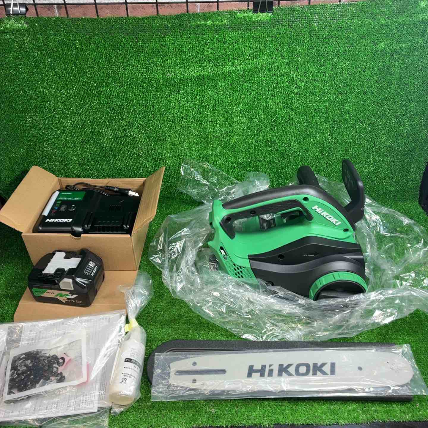 【中古】マキタ(makita) コードレス冷温庫 CW002GZ【アクトツール藤沢店】 美品】 マキタ(makita) コードレス冷温庫 CW002GZ 【藤沢店】 – アクト