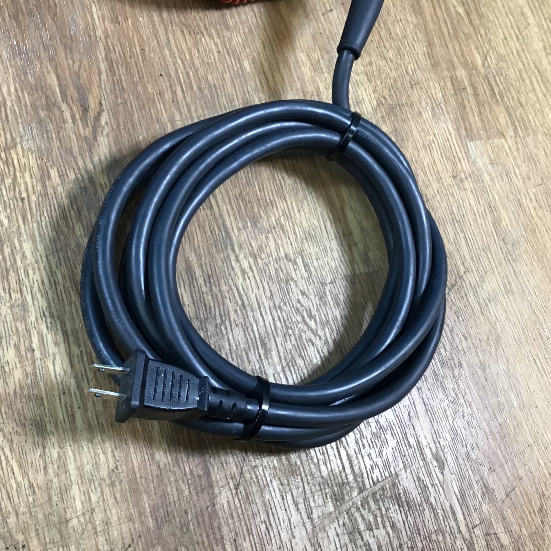 中古美品】☆ヒルティ(HILTI) 電動ハンマ TE700-AVR【岩槻店
