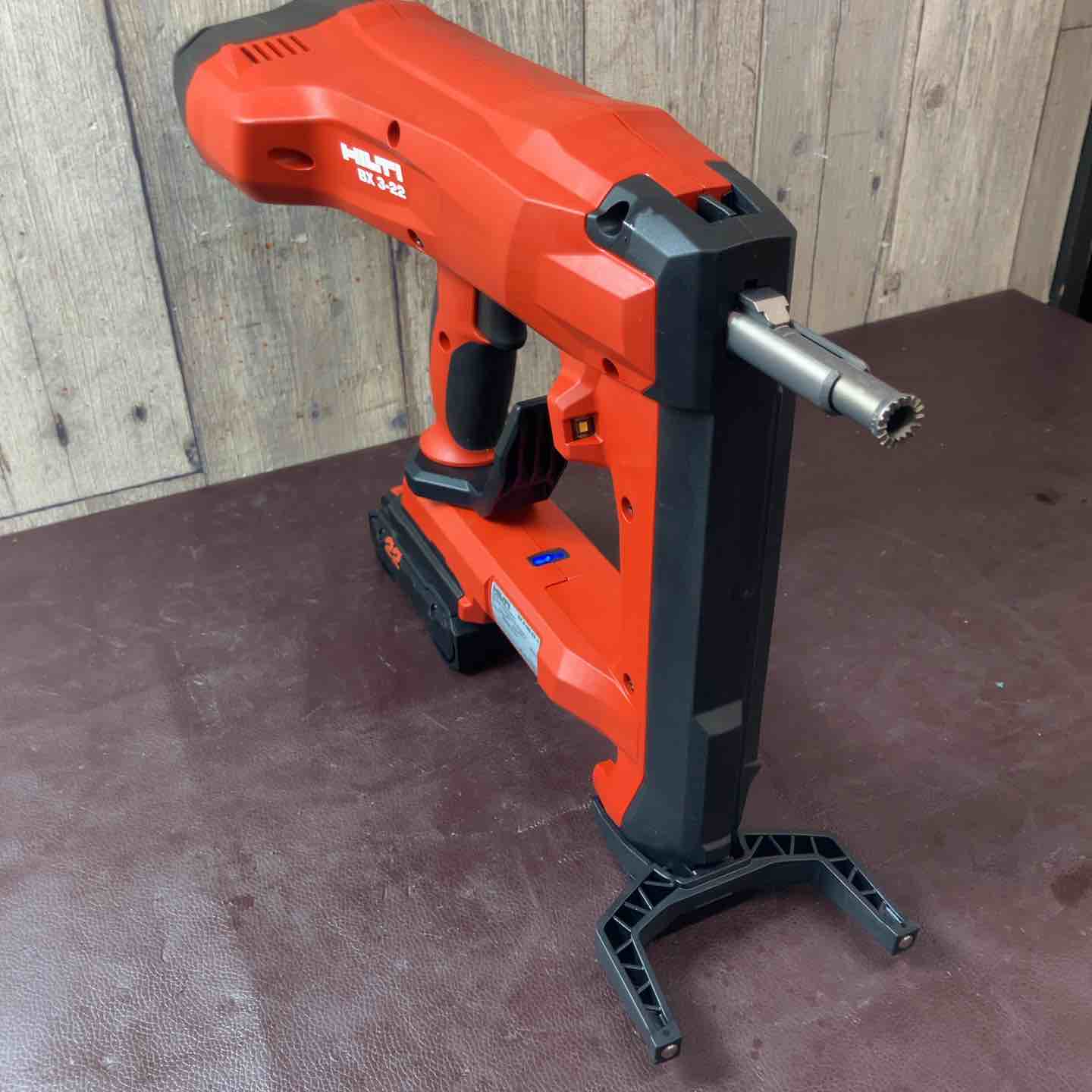 中古美品】 ヒルティ(HILTI) コードレスコンクリートネイラー BX3-ME