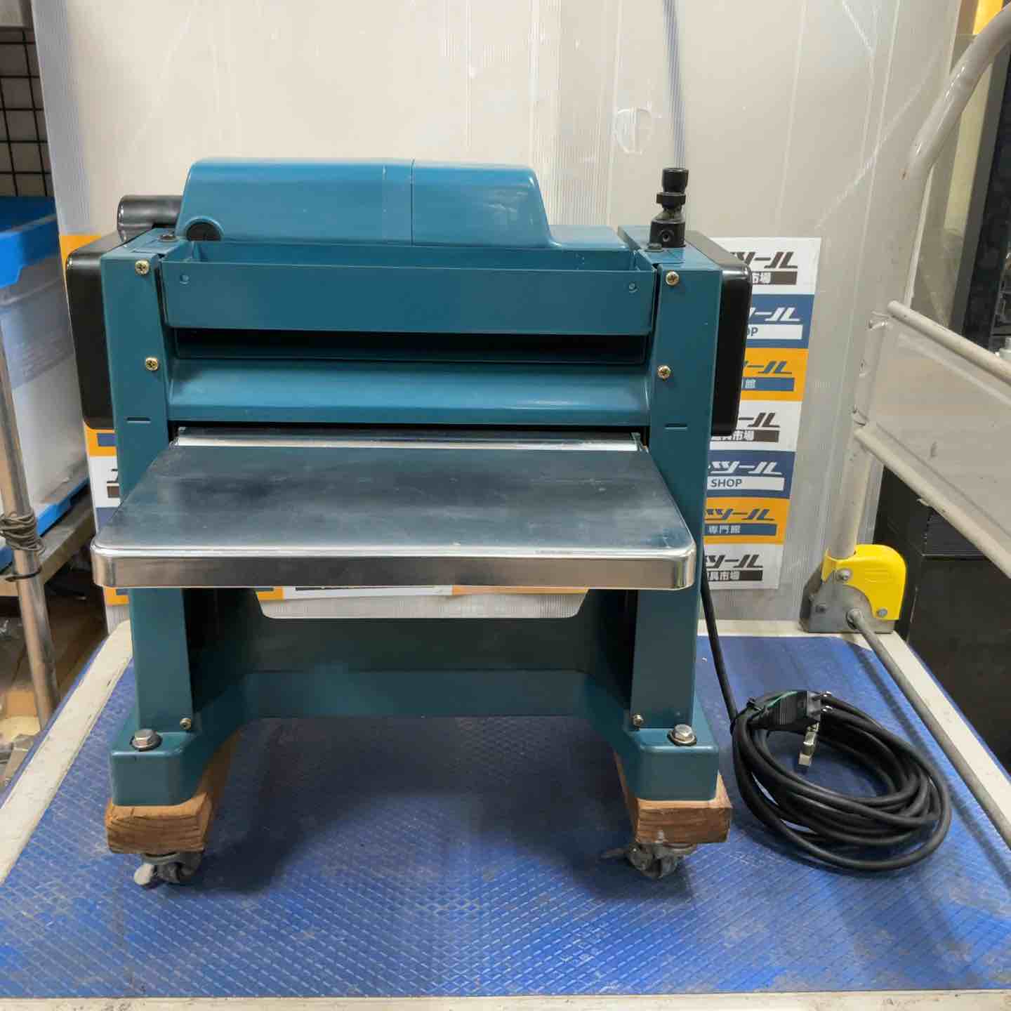 【店頭引取限定】【中古】MAKITA マキタ 自動カンナ 66,000円(税込) 2026年最新】Yahoo!オークション -自動カンナ マキタの中古品・新品