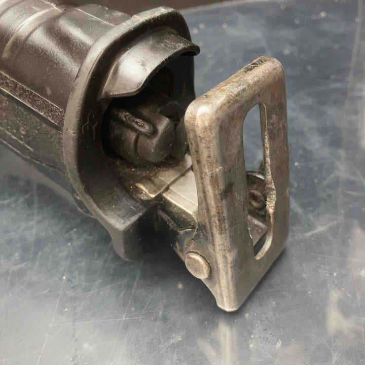 ★マキタ(makita) コードレスレシプロソー JR187DRG【川越店】