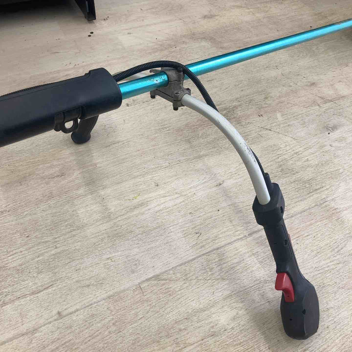 【店頭受取り限定】★マキタ(makita) コードレス草刈機 MUR001GZ【川越店】