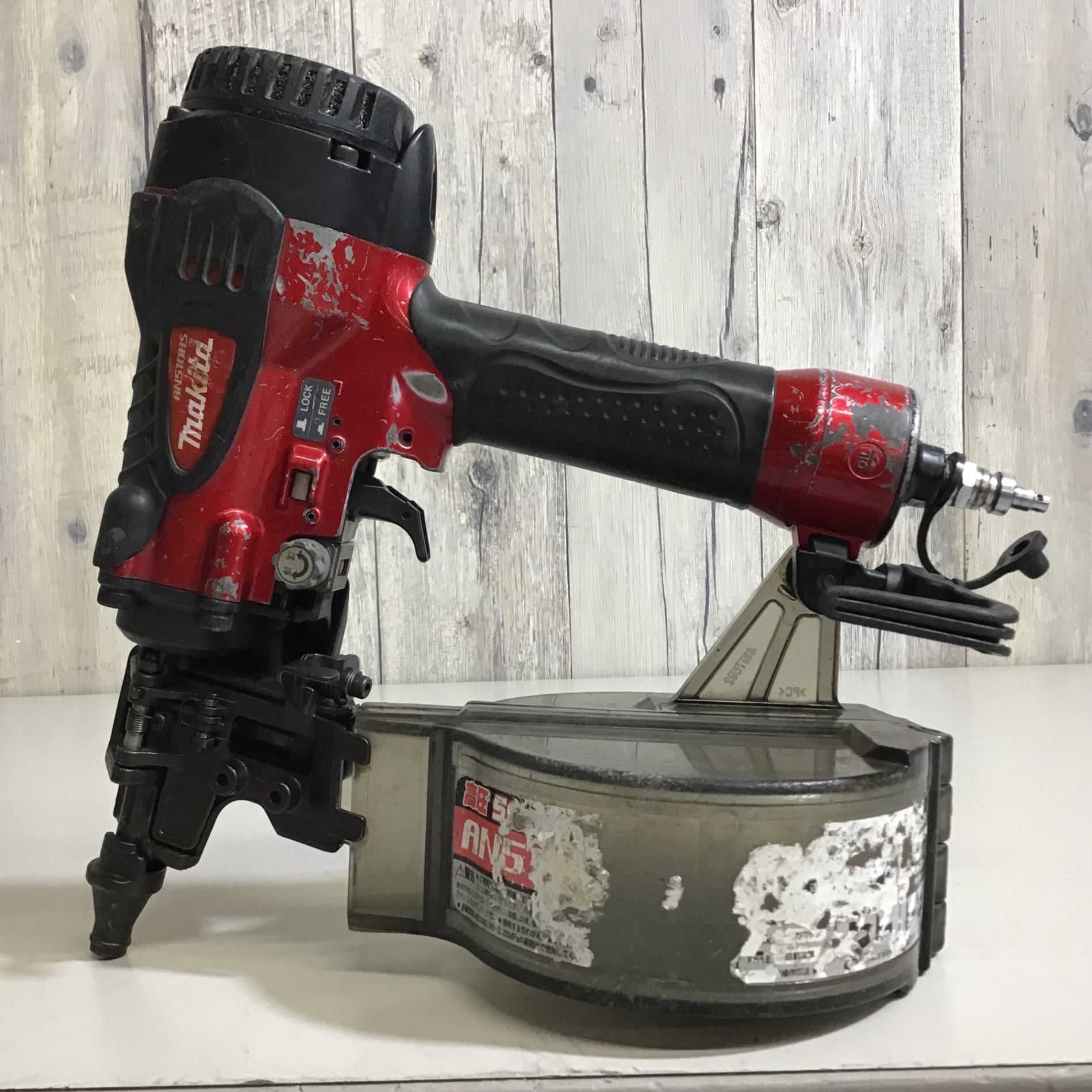 makita マキタ AN510HS 高圧釘打ち機②【野田愛宕店】【店頭取引限定】【中古】管理番号：ITXFBC5TTN5S makita マキタ AN510HS 高圧釘打ち機②【野田愛宕店】【店頭取引限定