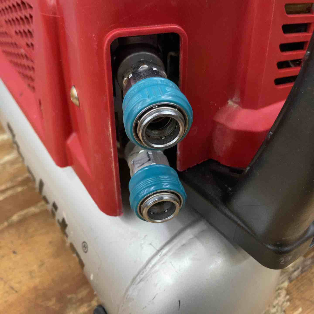 ★マキタ(makita) エアコンプレッサー AC462XLR【柏店】