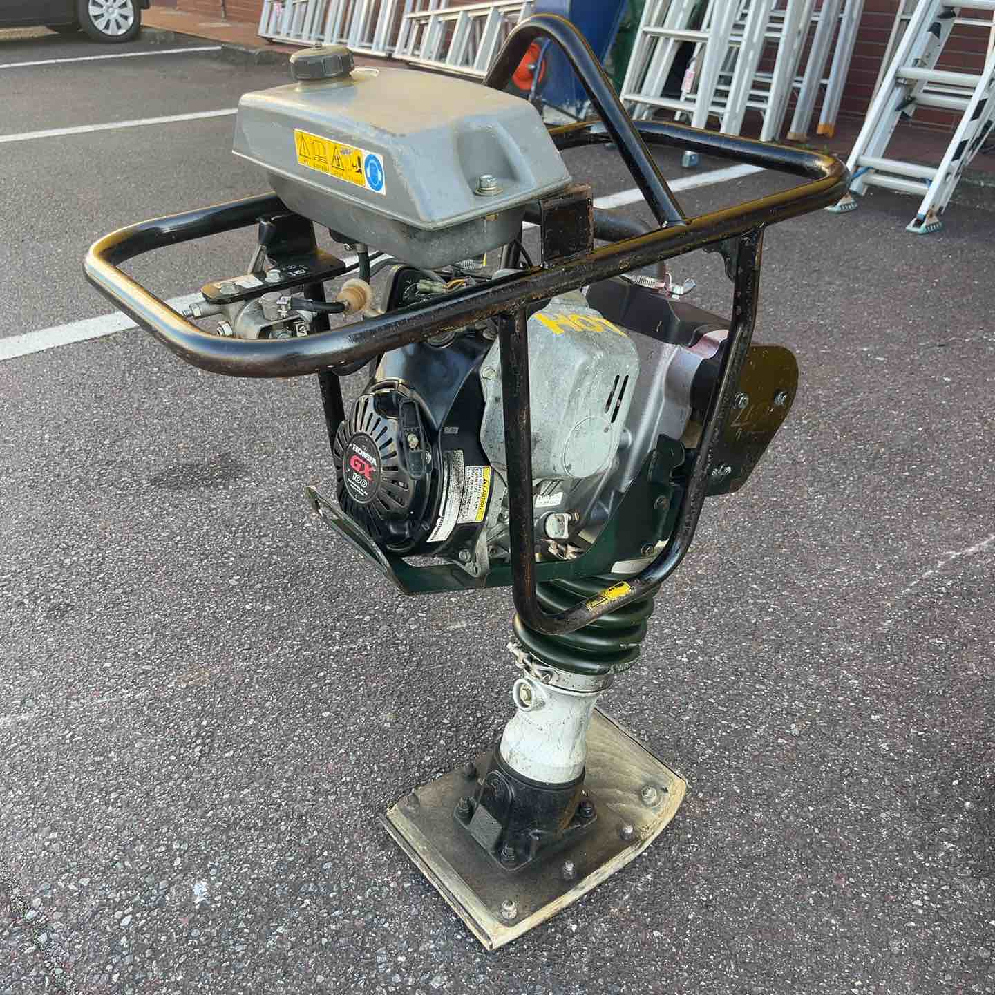 【中古】酒井重工業 タイピングランマー VT301 酒井重工業 SAKAI 60kgタンピングランマー Tamping Rammer RV60 －中古