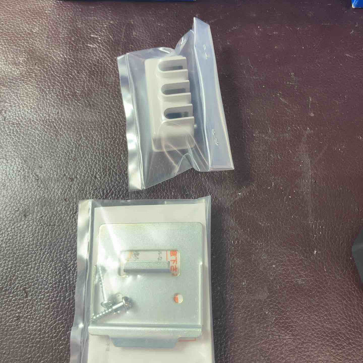 【未使用品(店頭展示品)】nichicon N2形SH(MF) 乾式低圧進相コンデンサ 100μF 200V 50/60Hz 単相 8個セット【東大和店】