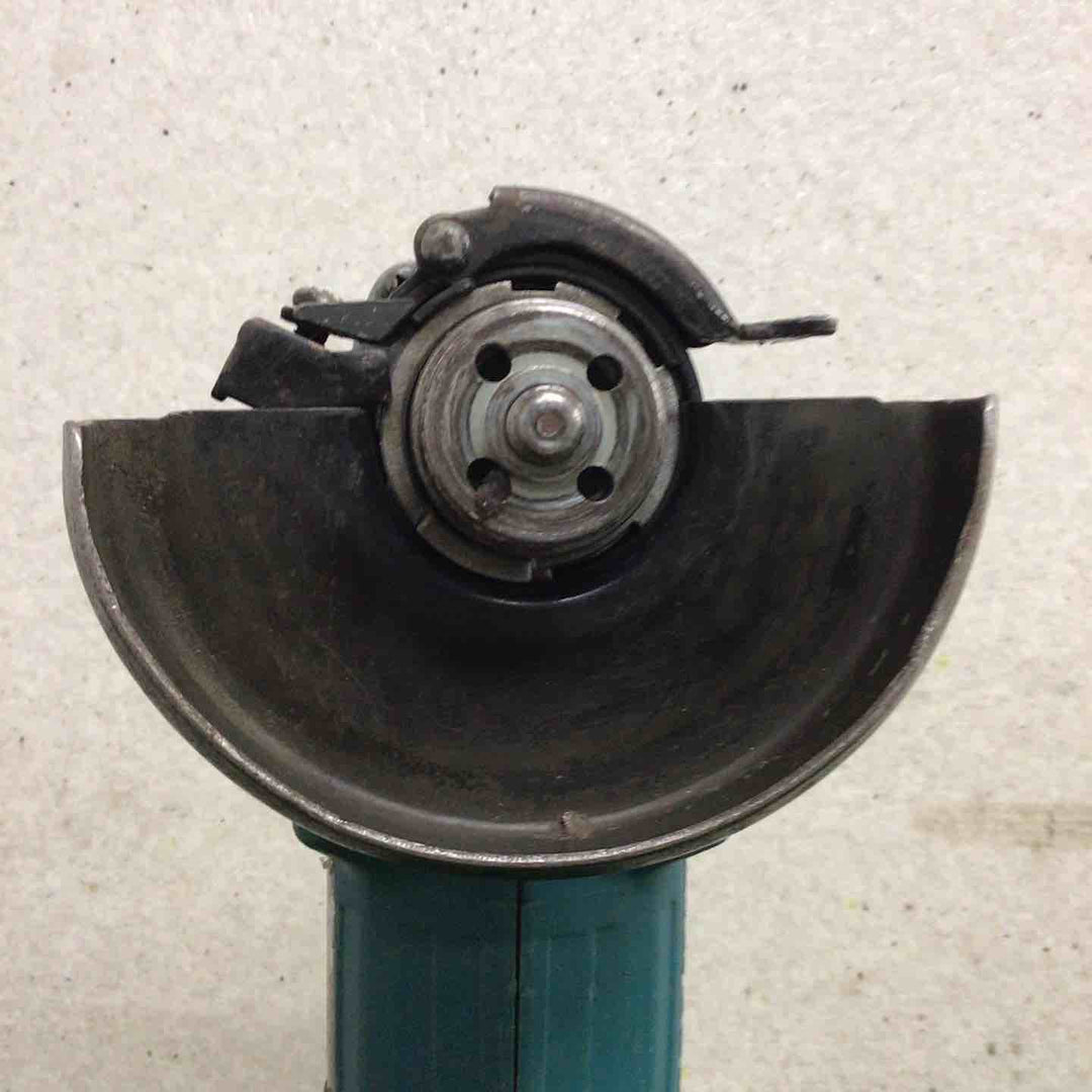 ☆マキタ(makita) 100mmコードレスディスクグラインダ GA404DZN (GA404DN)【町田店】