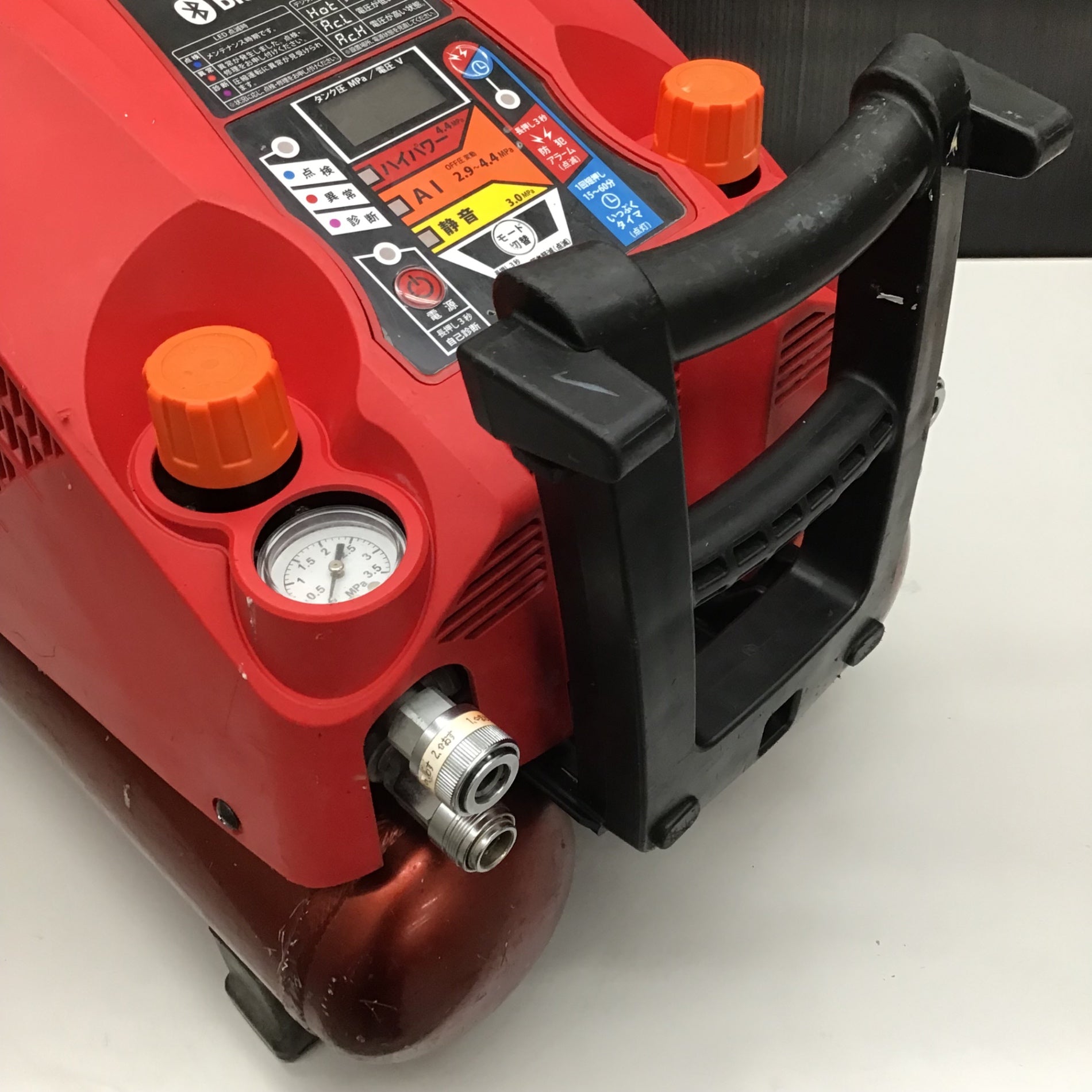 中古品】☆マックス MAX エアコンプレッサー AK-HH1270E2_レッド【戸田