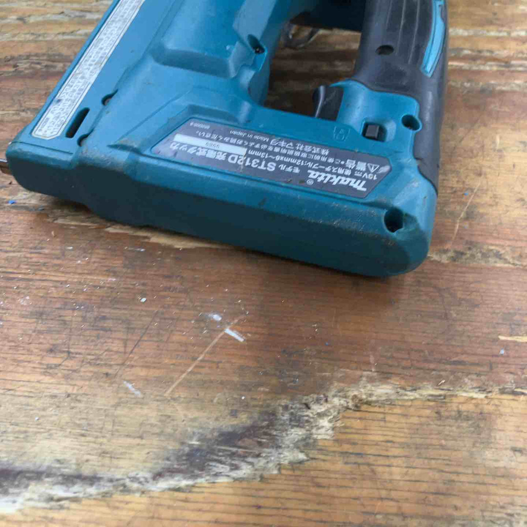 ◇マキタ 充電式タッカー ST312DZ【柏店】