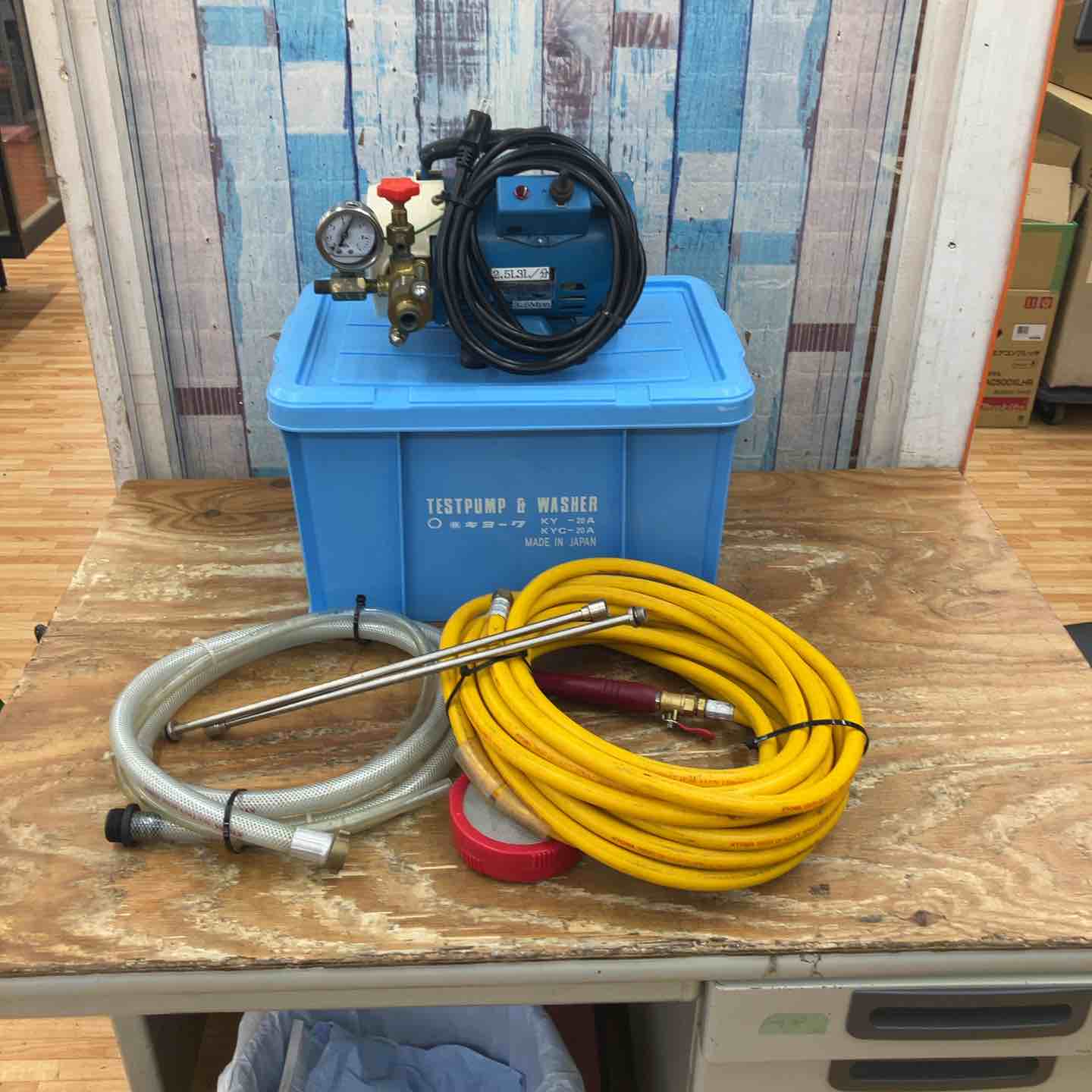 キョーワ　KY-20A 電動式水圧テストポンプ（キョーワテスター）　付属品多数 ◇キョーワ(KYOWA) 水圧テストポンプ KY-20A【柏店】 – アクトツール