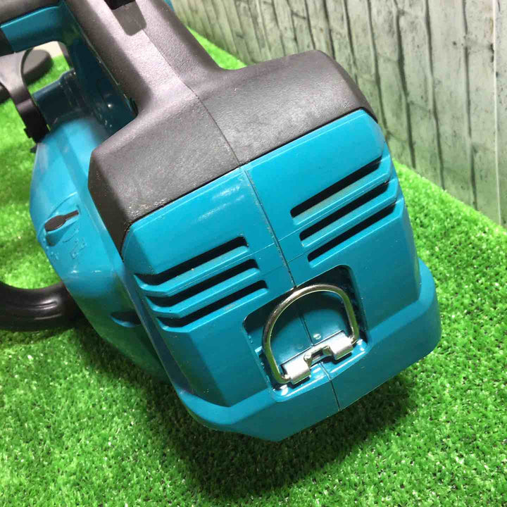 ☆マキタ(makita) コードレスチェーンソー MUC002GZ【川口店】