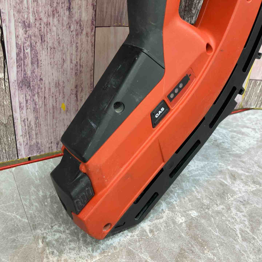 ◇ヒルティ(HILTI) ガス式鋲打機 GX120【八潮店】