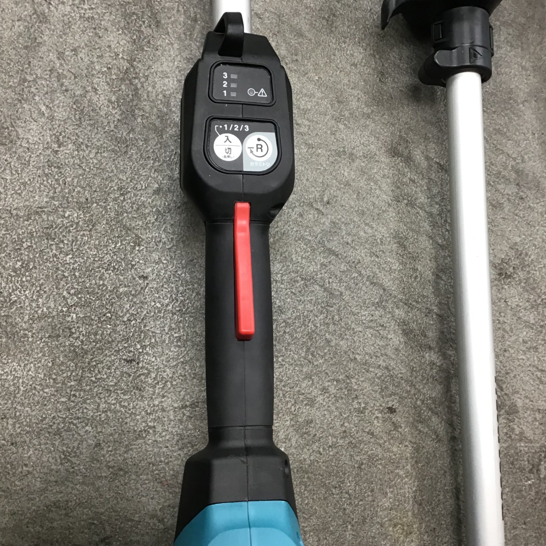 ☆マキタ(makita) コードレス草刈機モーター MUX01GZ【川崎店