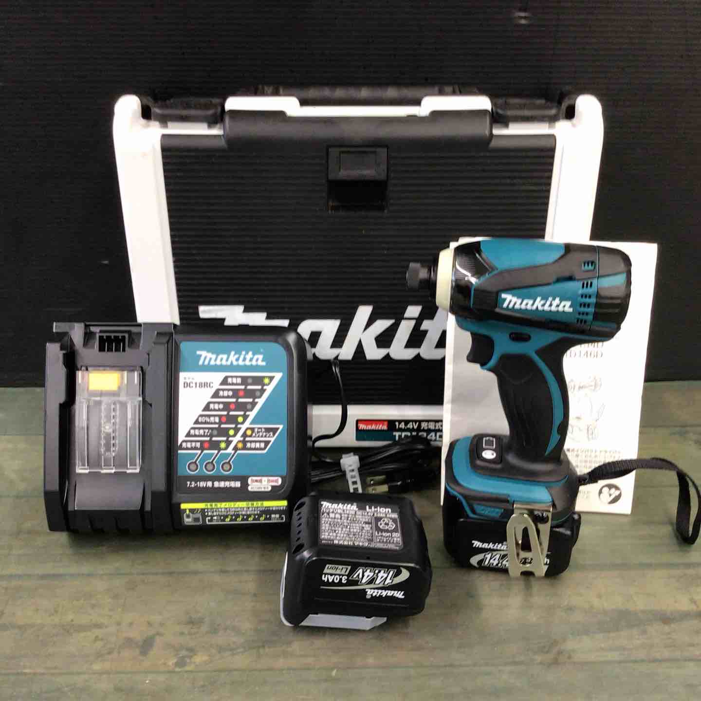 マキタ TD134DRFX電動インパクトドライバー 14.4V マキタ TD134DRFX電動インパクトドライバー 14.4V
