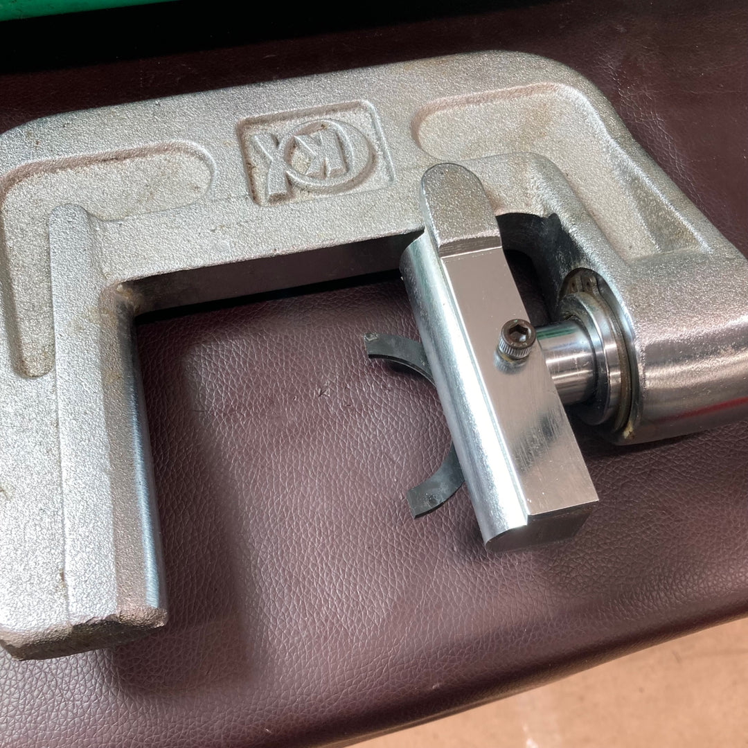 【中古品】◇亀倉精機 手動油圧式パイプ断水機 EP-700/P-50N【東大和店】