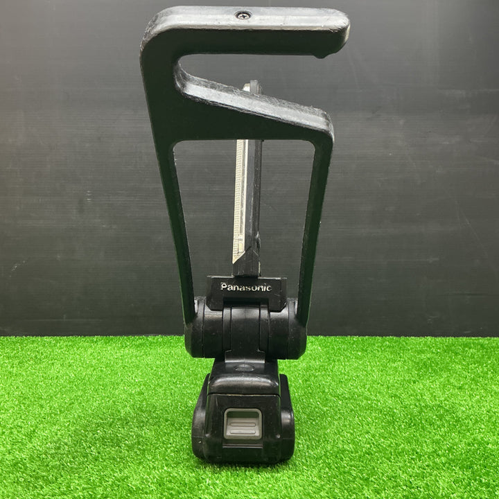 【中古品】パナソニック(Panasonic) 工事用充電LEDマルチ投光器 EZ37C3_ブラック【電材館越谷店】