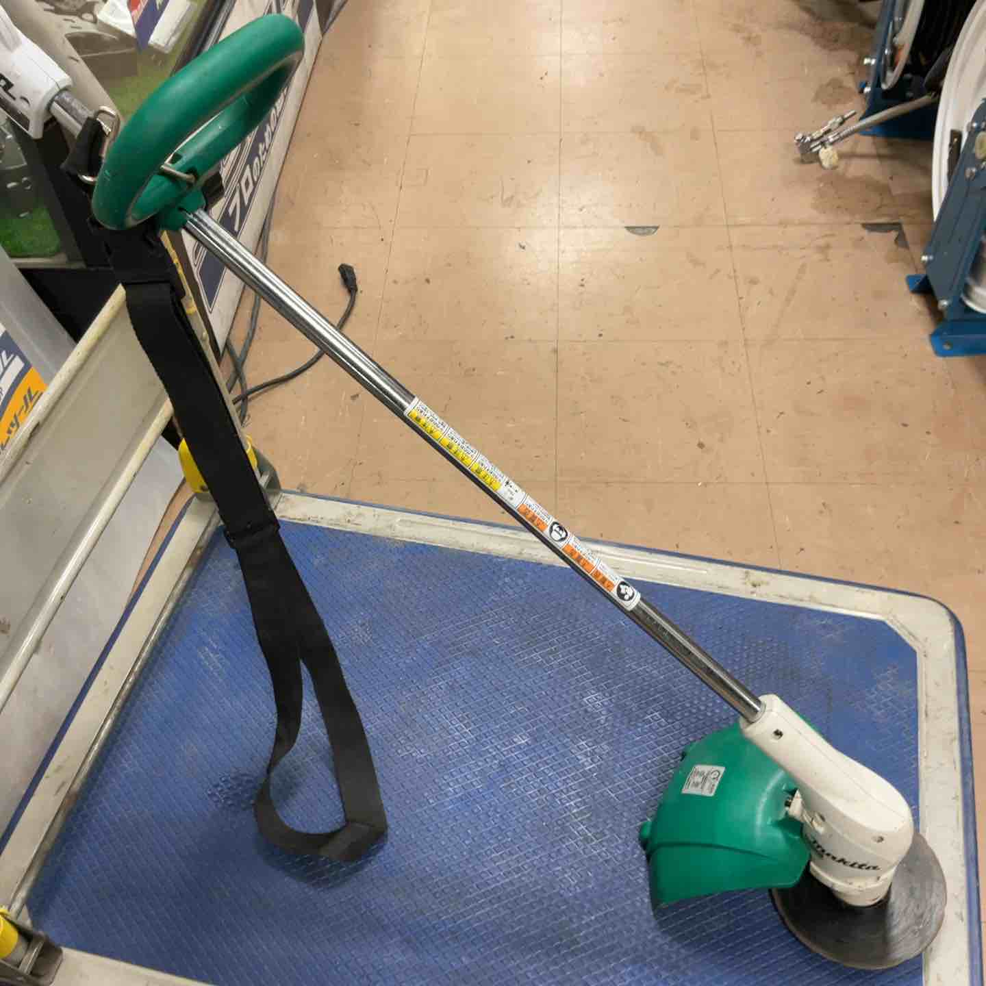 店頭受取り限定】◇マキタ(makita) 電気草刈機 MUR1600N【草加店