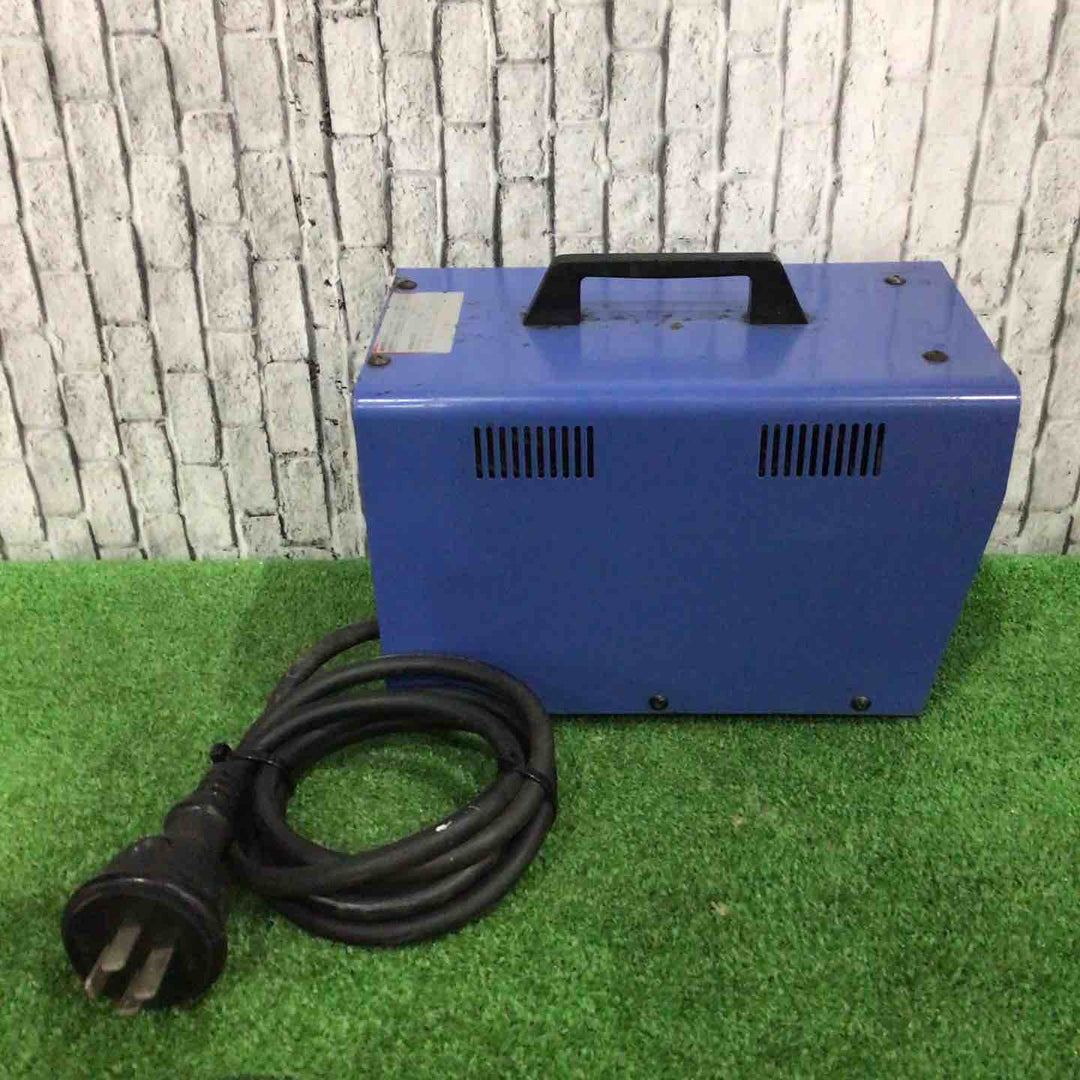 ◇日動工業 降圧専用トランス トラパック F-300D/62-3388-03【川口店】