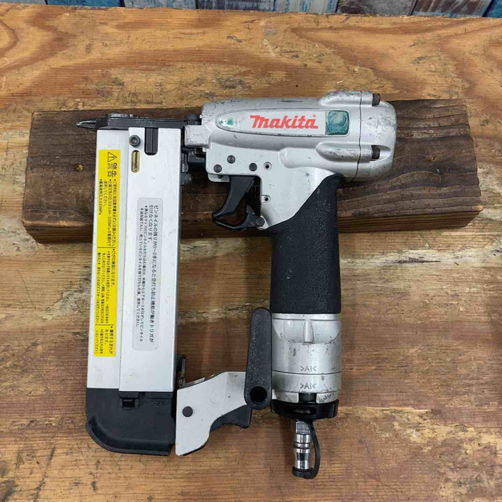 ★マキタ(makita) 常圧ピンネイラ AF351【柏店】