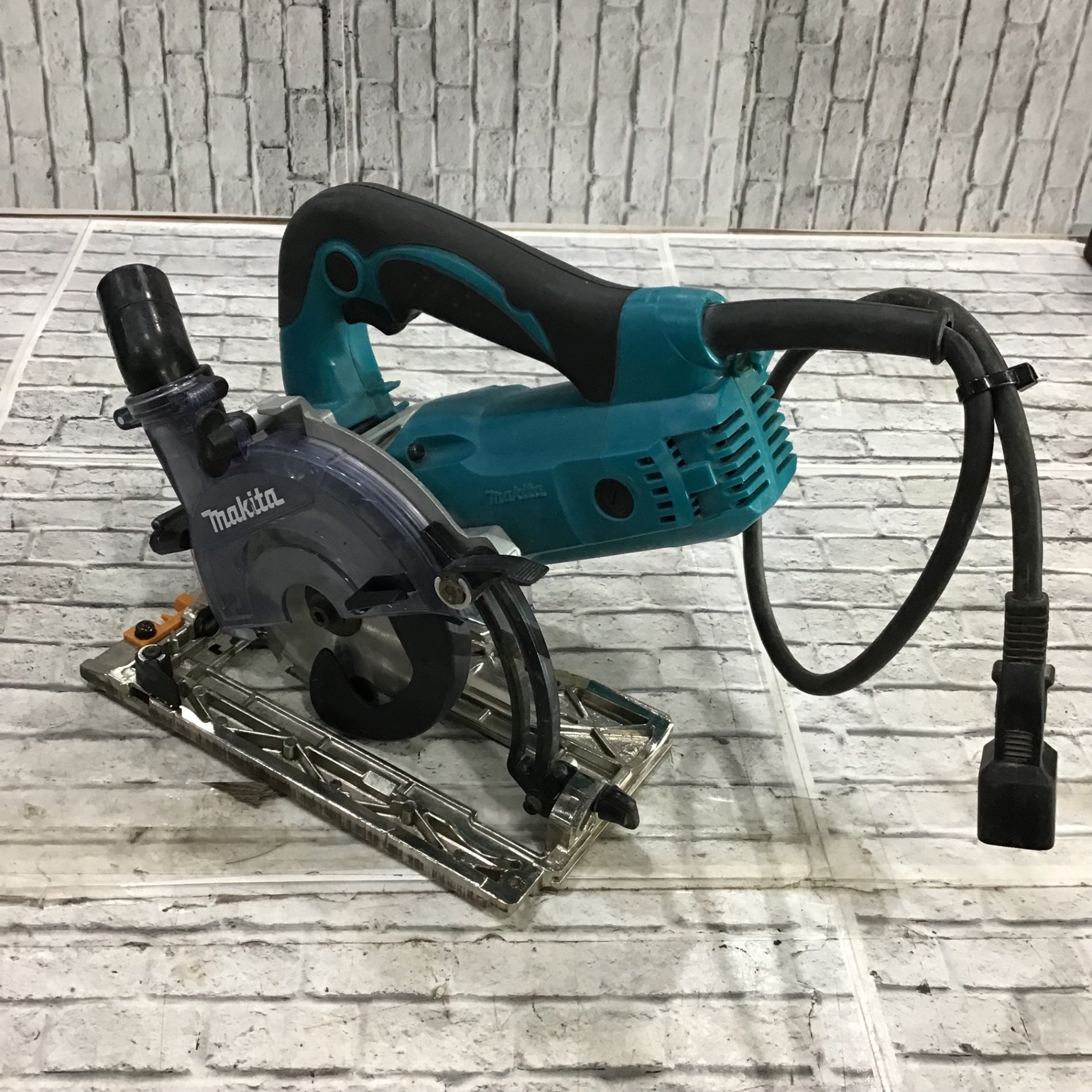 ☆マキタ(makita) 防じん丸のこ KS5200FX【川口店】 – アクトツール