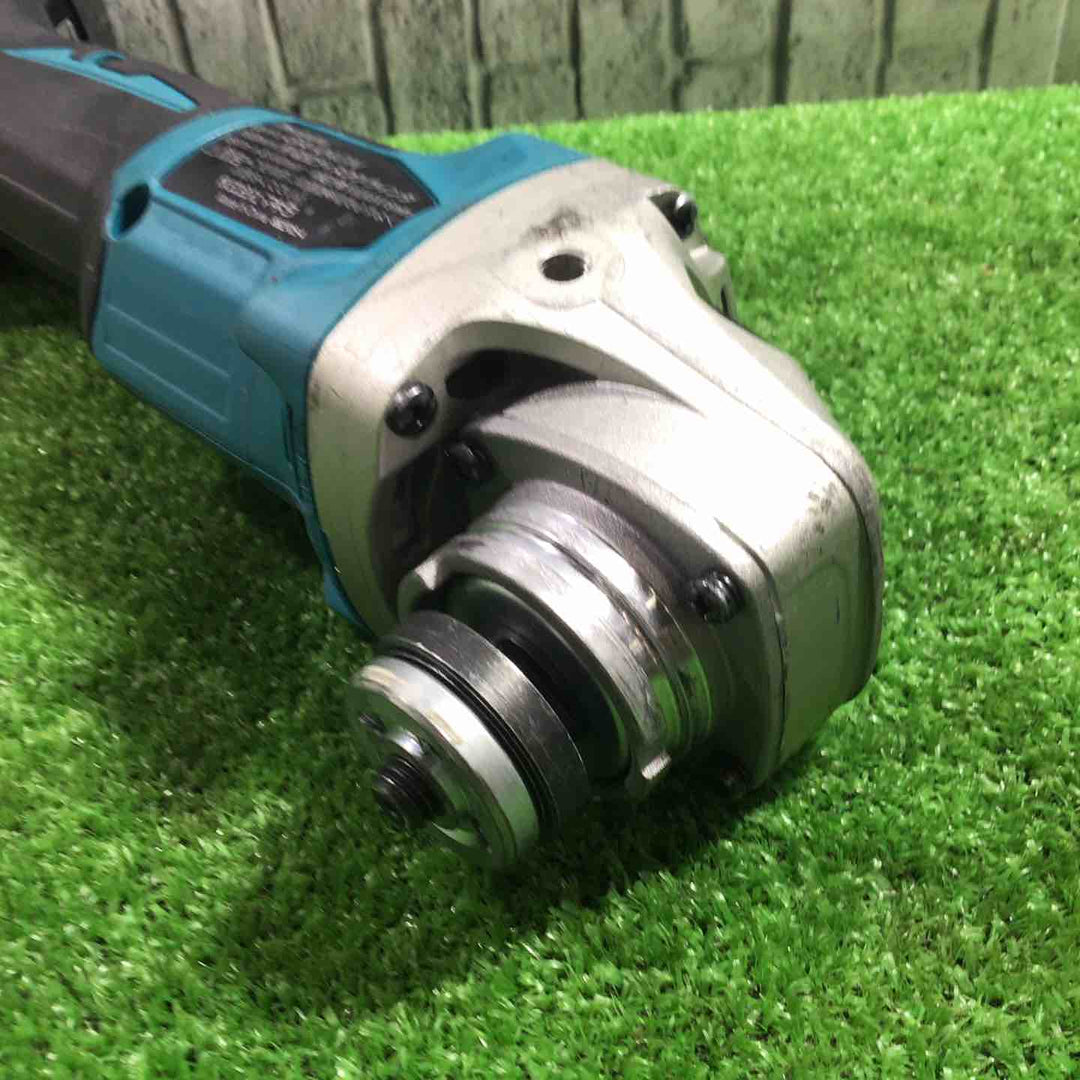 ☆マキタ(makita) 100mmコードレスディスクグラインダ GA404DZN (GA404DN)【川口店】