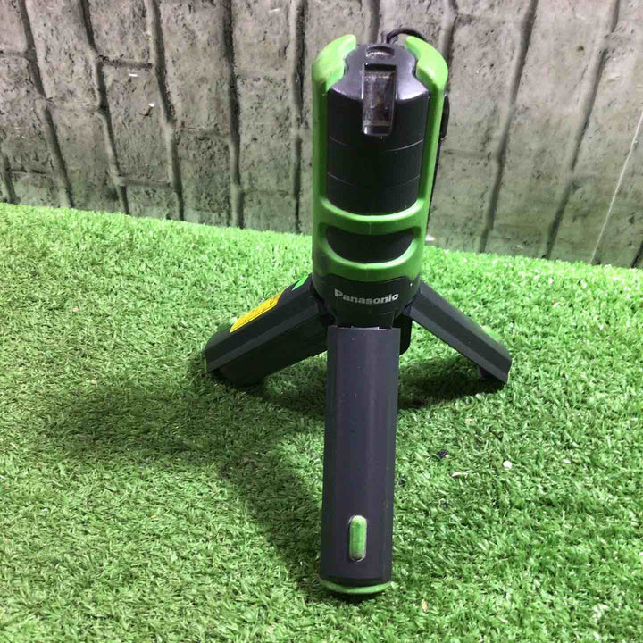 【現状品】◇パナソニック(Panasonic) レーザー墨出し器 墨出し名人 縦・地墨 BTL1000G 保証なし【川口店】
