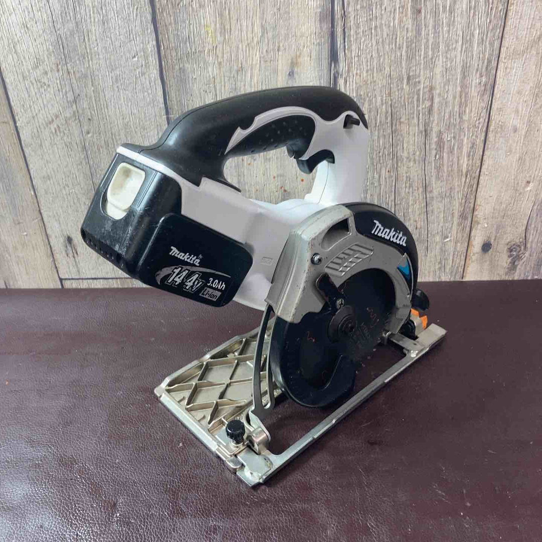 中古品】 マキタ(makita) コードレス丸のこ SS540DZW おまけバッテリー 