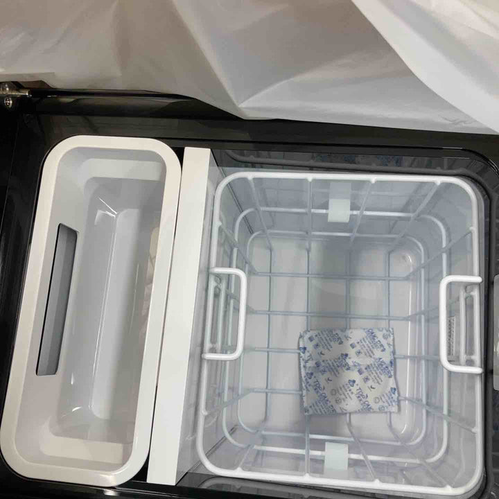 ★マキタ(makita) コードレス冷温庫 CW004GZ【八潮店】