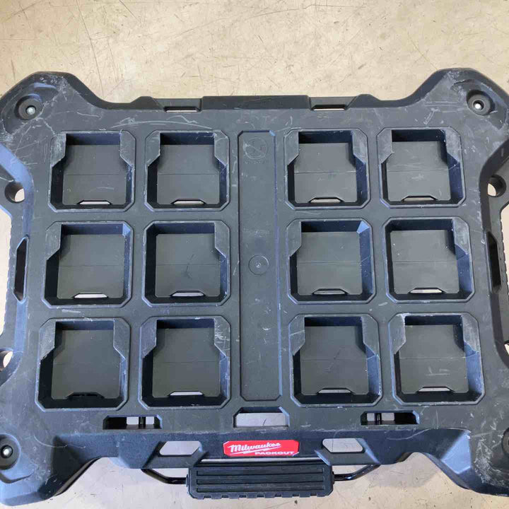 ミルウォーキー/Milwaukee PACKOUT キャスター ブラック色 48-22-8410【町田店】