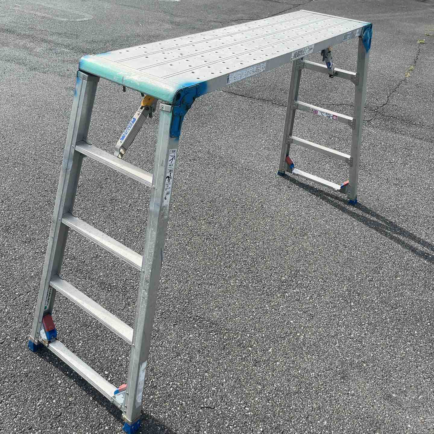 兵庫県発】 アルインコ ALINCO CSR-160W マイティーベース アルミ 作業 