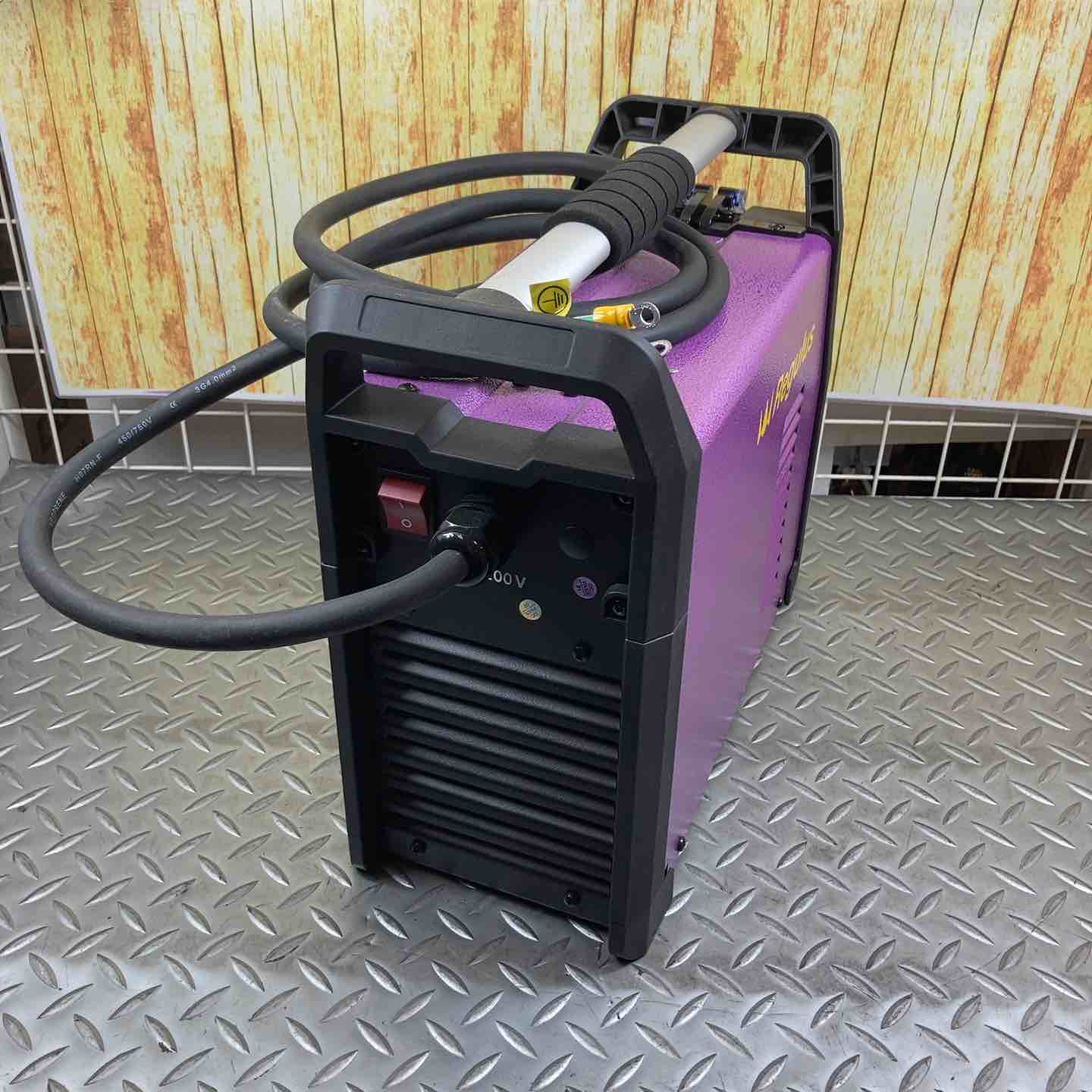 レグルス(Regulus) インバータ直流溶接機 RAA-200D 単相200V【川崎店